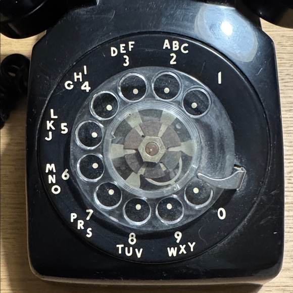 Northern Electric Rotary Telephone - Picture 2 of 5